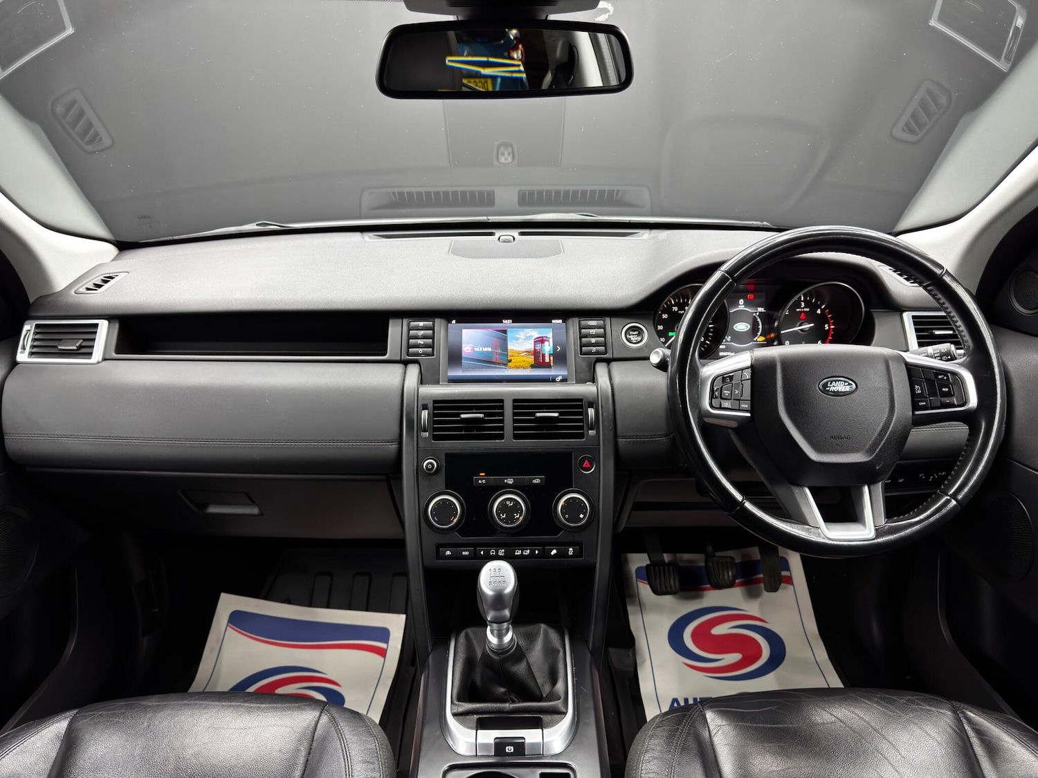 Used Land Rover Discovery Sport 2017 for sale - 76485292: Photo 10