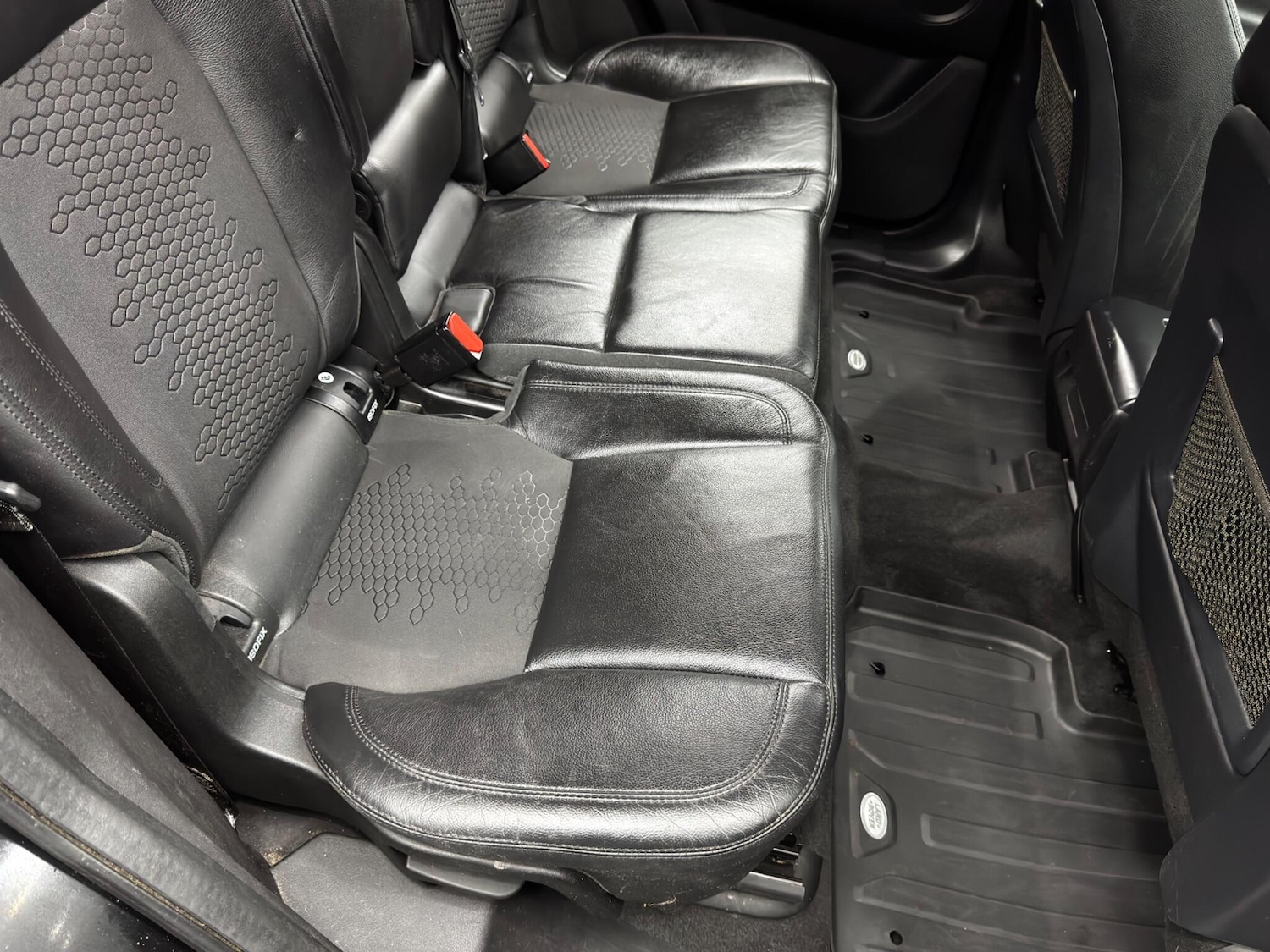 Used Land Rover Discovery Sport 2017 for sale - 76485292: Photo 16