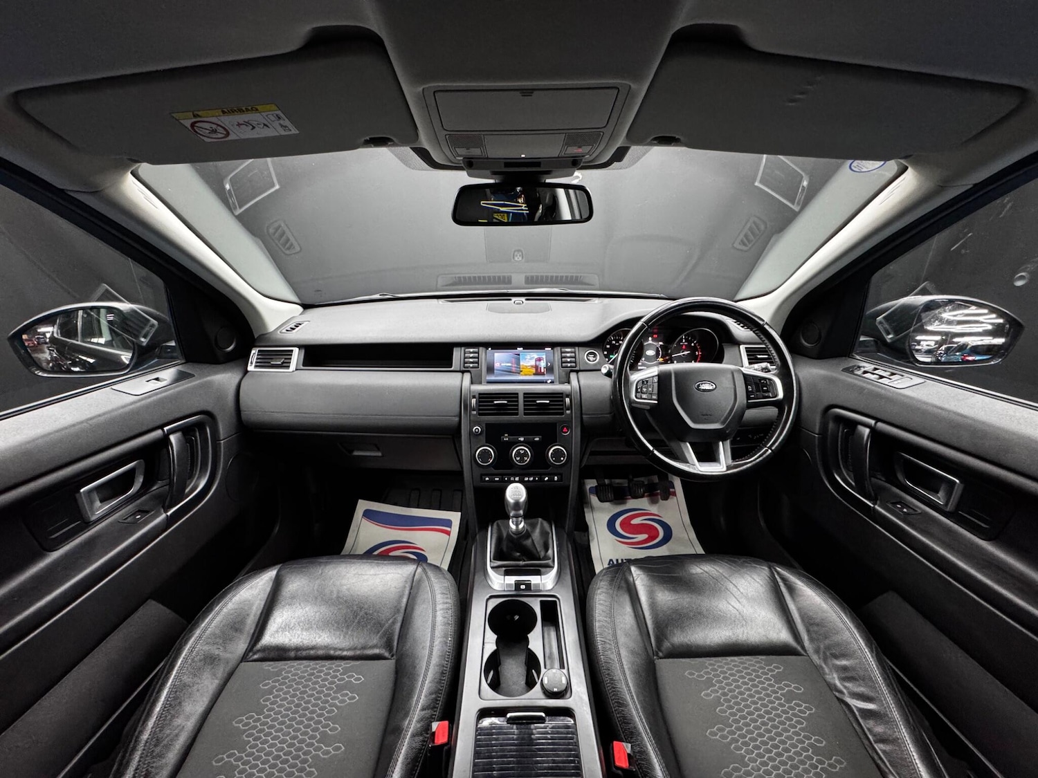 Used Land Rover Discovery Sport 2017 for sale - 76485292: Photo 17