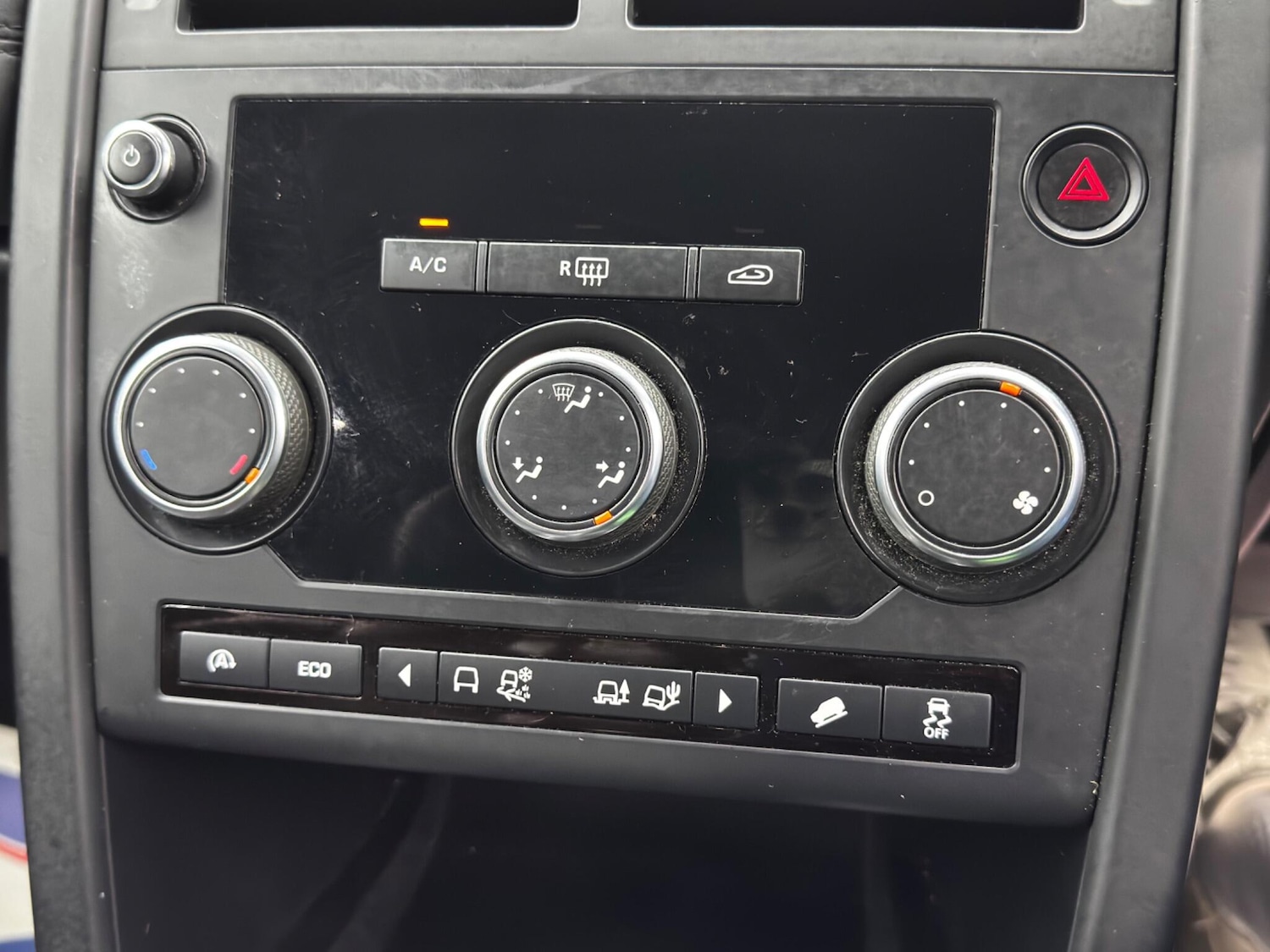 Used Land Rover Discovery Sport 2017 for sale - 76485292: Photo 25