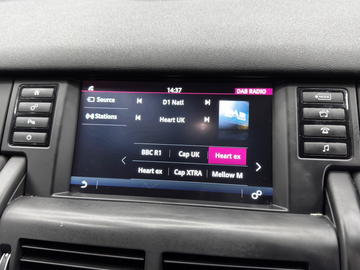 Used Land Rover Discovery Sport 2017 for sale - 76485292: Photo 27