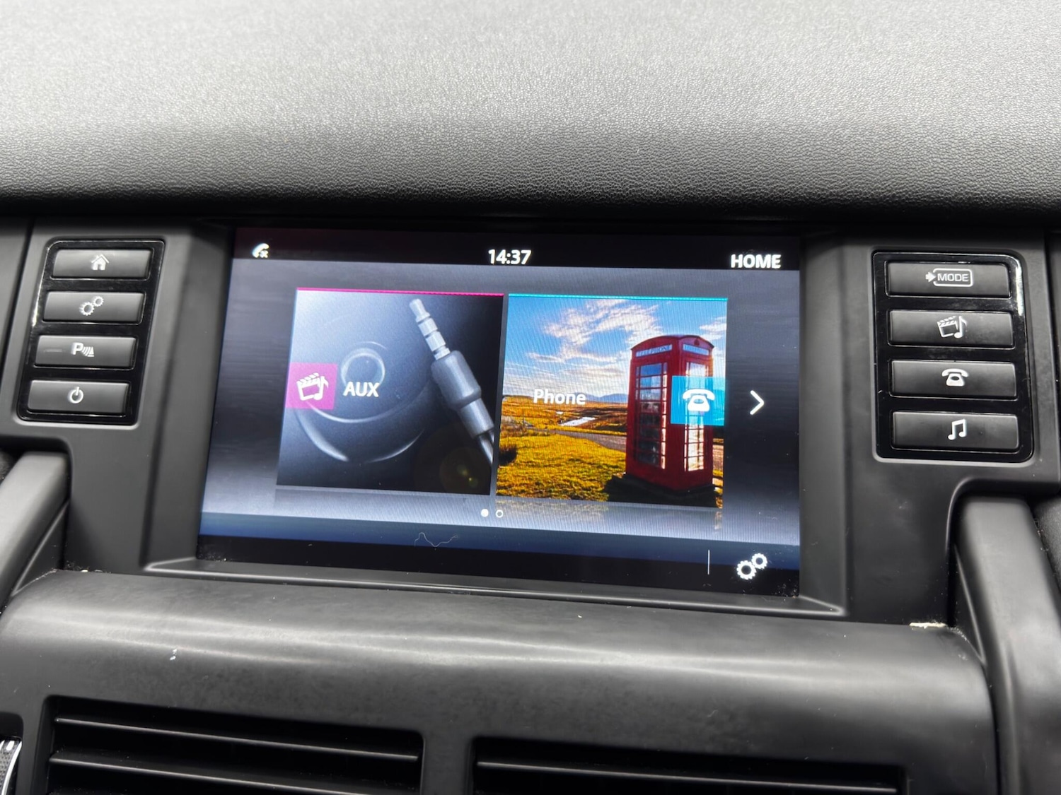 Used Land Rover Discovery Sport 2017 for sale - 76485292: Photo 30