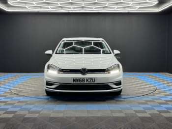 Used Volkswagen Golf 2018 for sale - 74611344: Photo