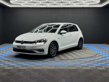 Used Volkswagen Golf 2018 for sale - 74611344: Photo