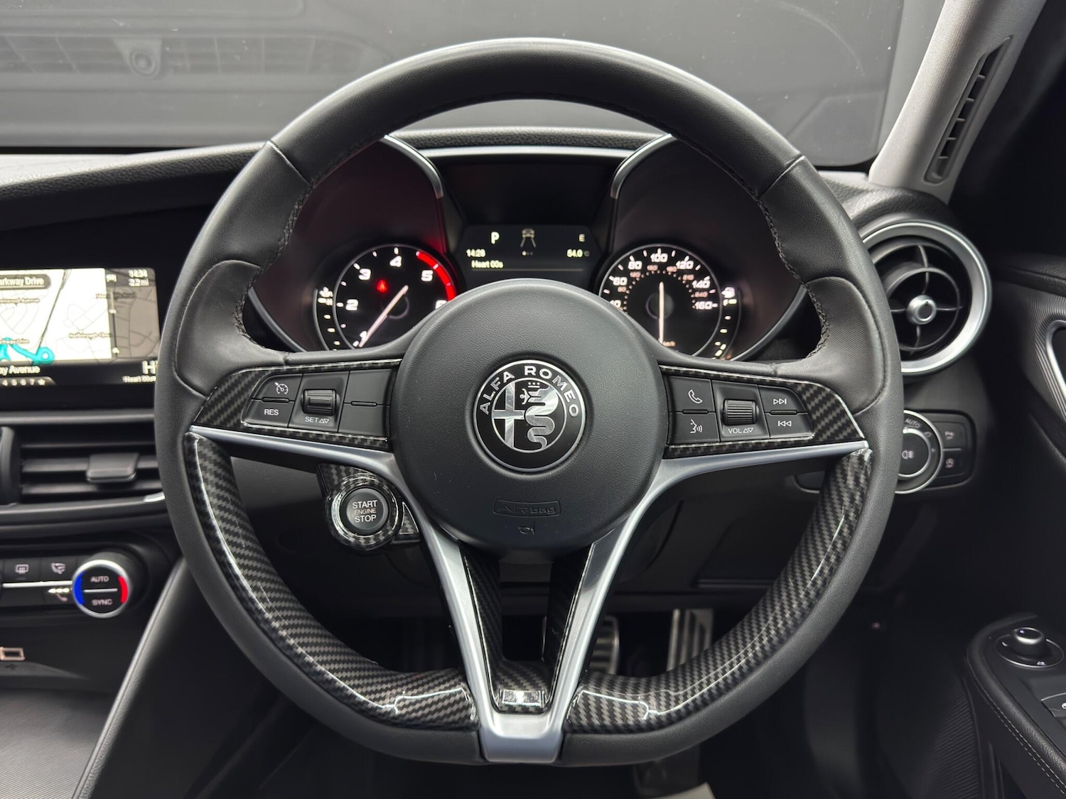 Used Alfa Romeo Giulia 2017 for sale - 78086054: Photo 19