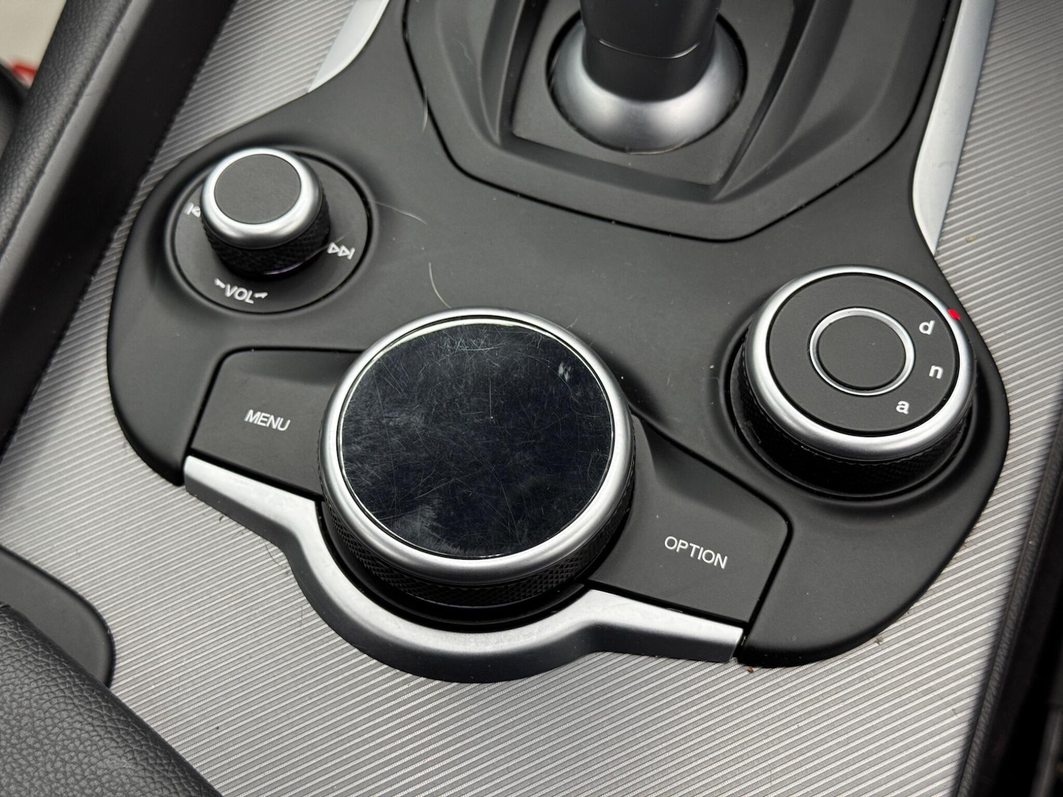 Used Alfa Romeo Giulia 2017 for sale - 78086054: Photo 27