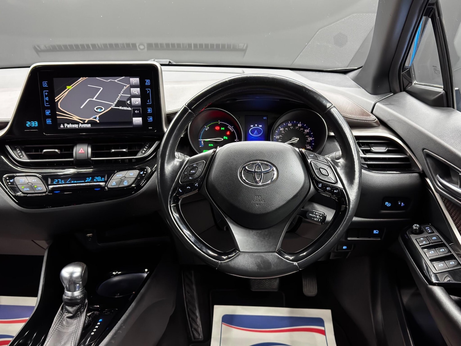 Used Toyota C-HR 2017 for sale - 76473708: Photo 18