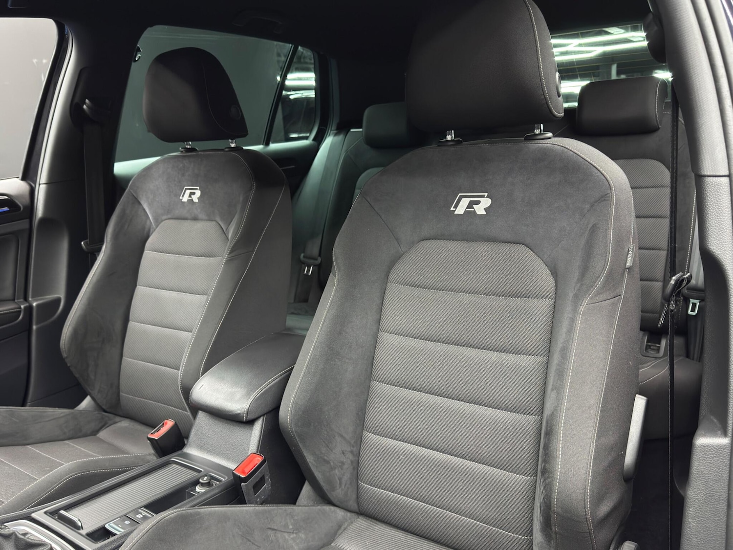 Used Volkswagen Golf 2019 for sale - 76989606: Photo 14