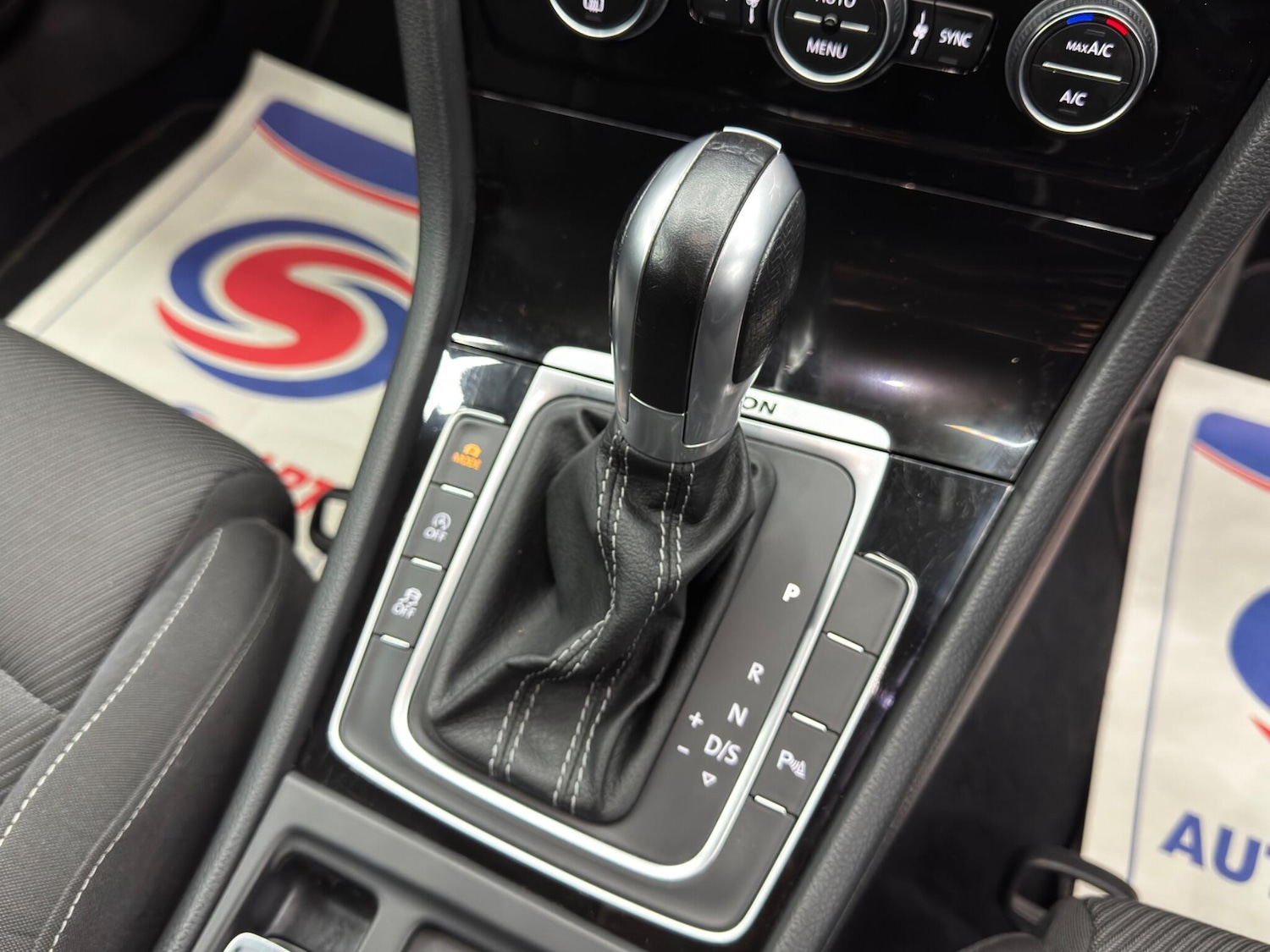 Used Volkswagen Golf 2019 for sale - 76989606: Photo 27