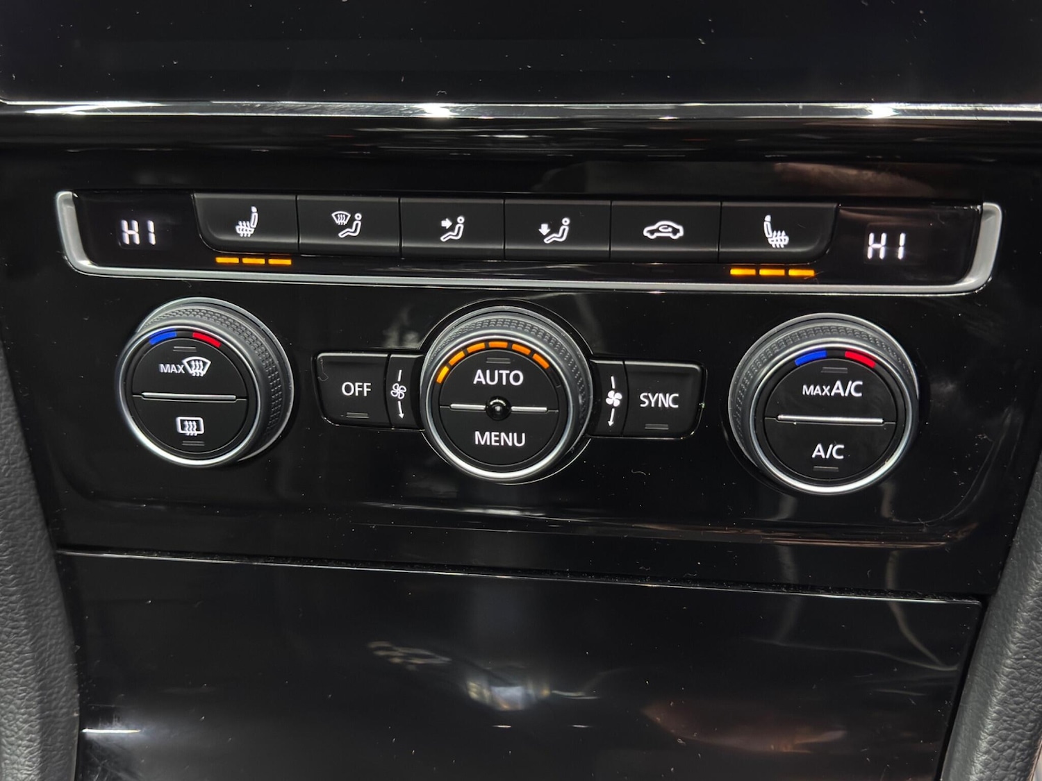 Used Volkswagen Golf 2019 for sale - 76989606: Photo 29