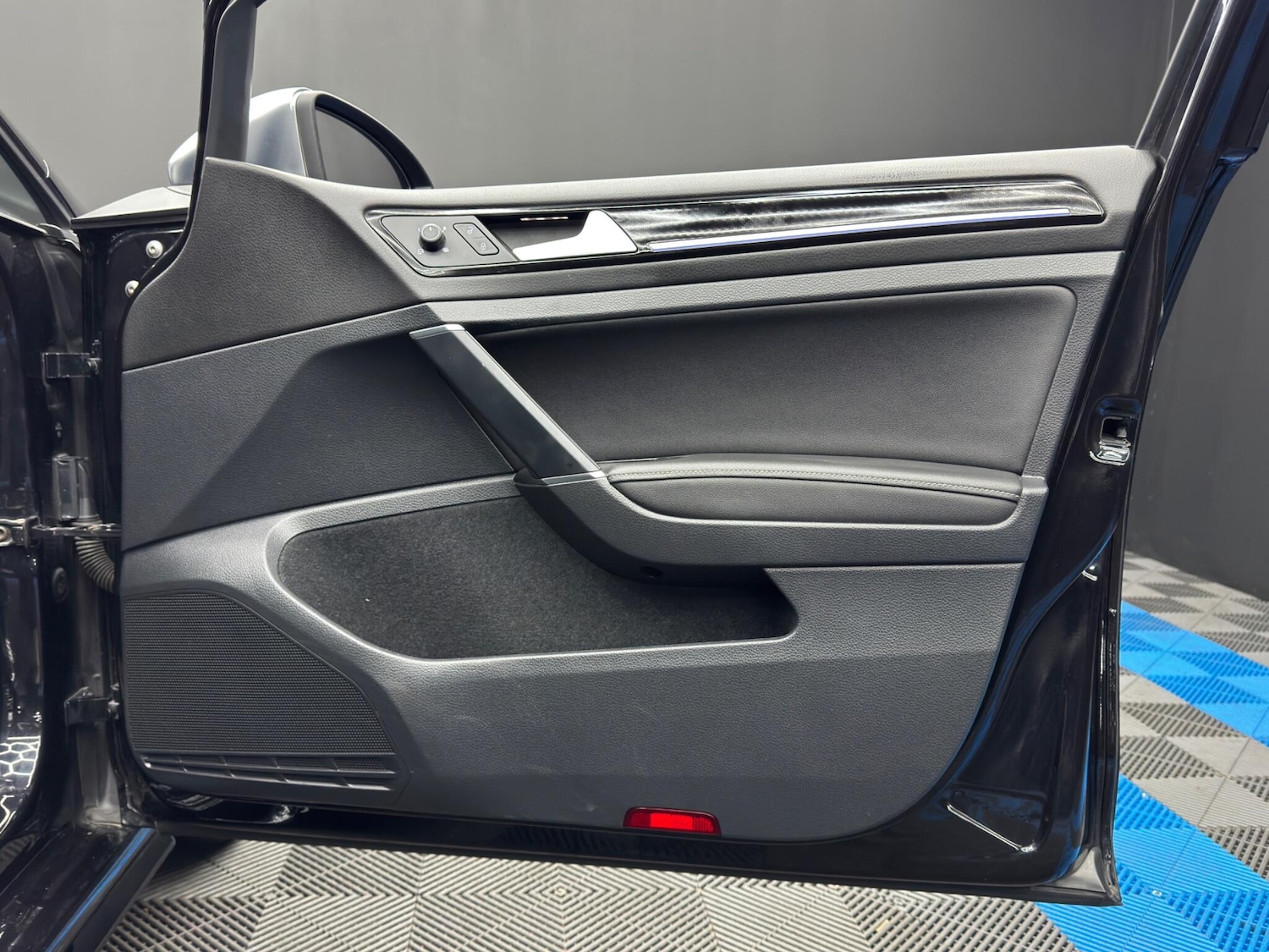 Used Volkswagen Golf 2019 for sale - 76989606: Photo 43