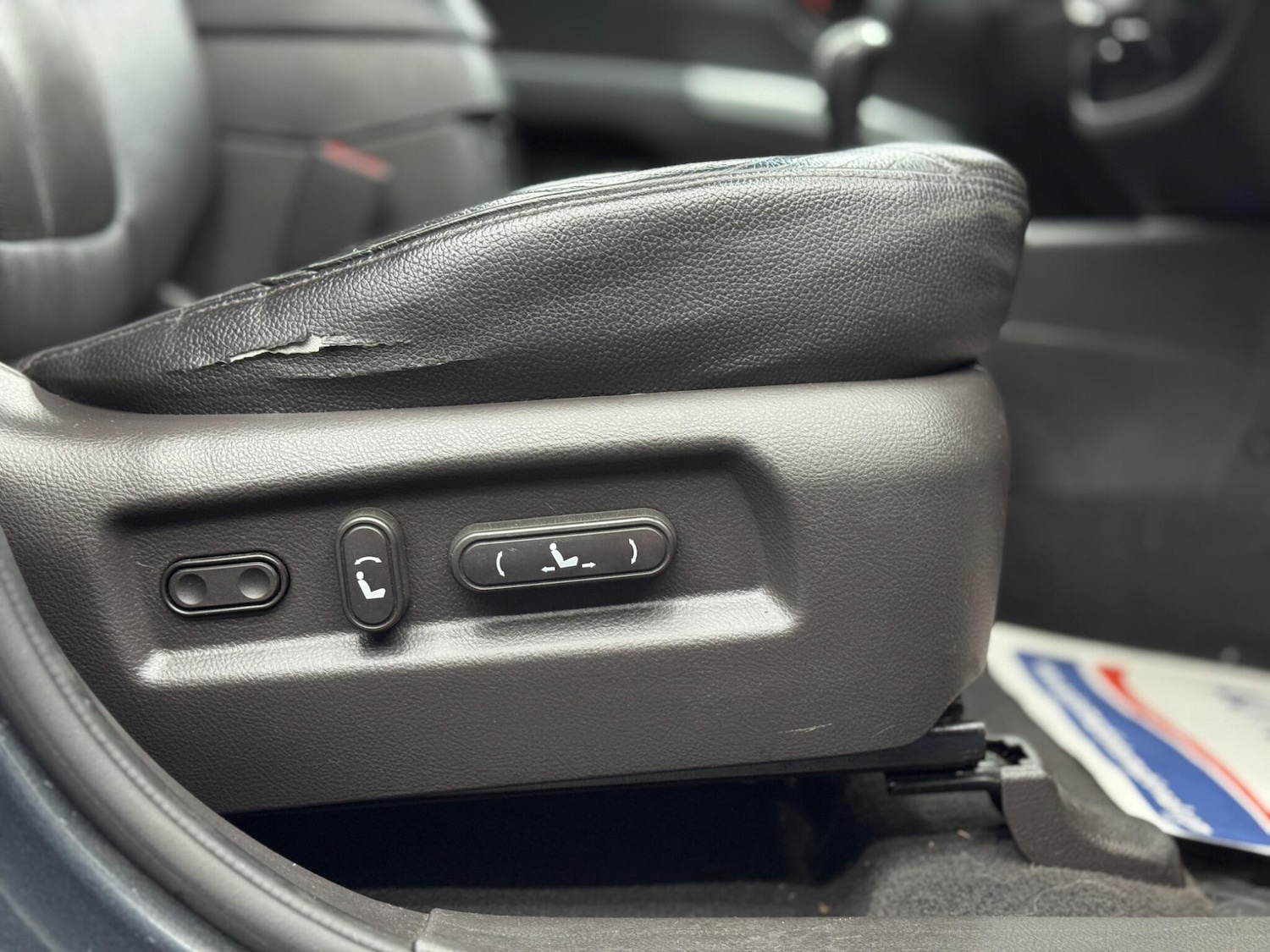 Used Hyundai Santa Fe 2012 for sale - 78058854: Photo 36