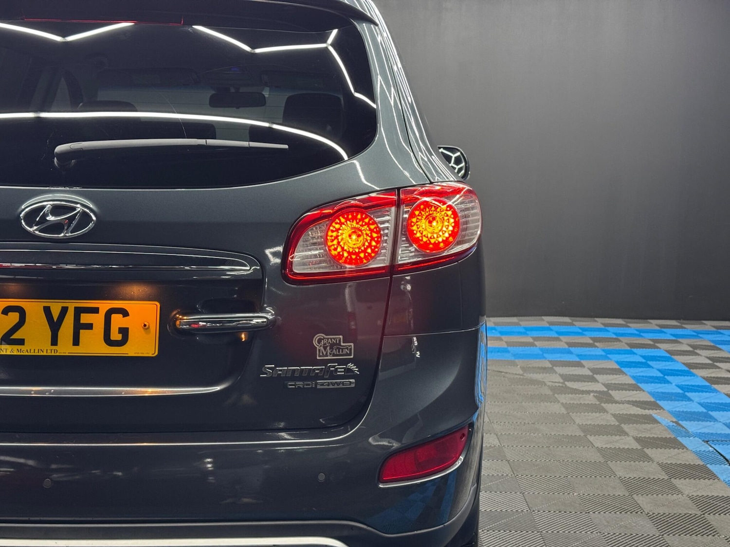 Used Hyundai Santa Fe 2012 for sale - 78058854: Photo 38