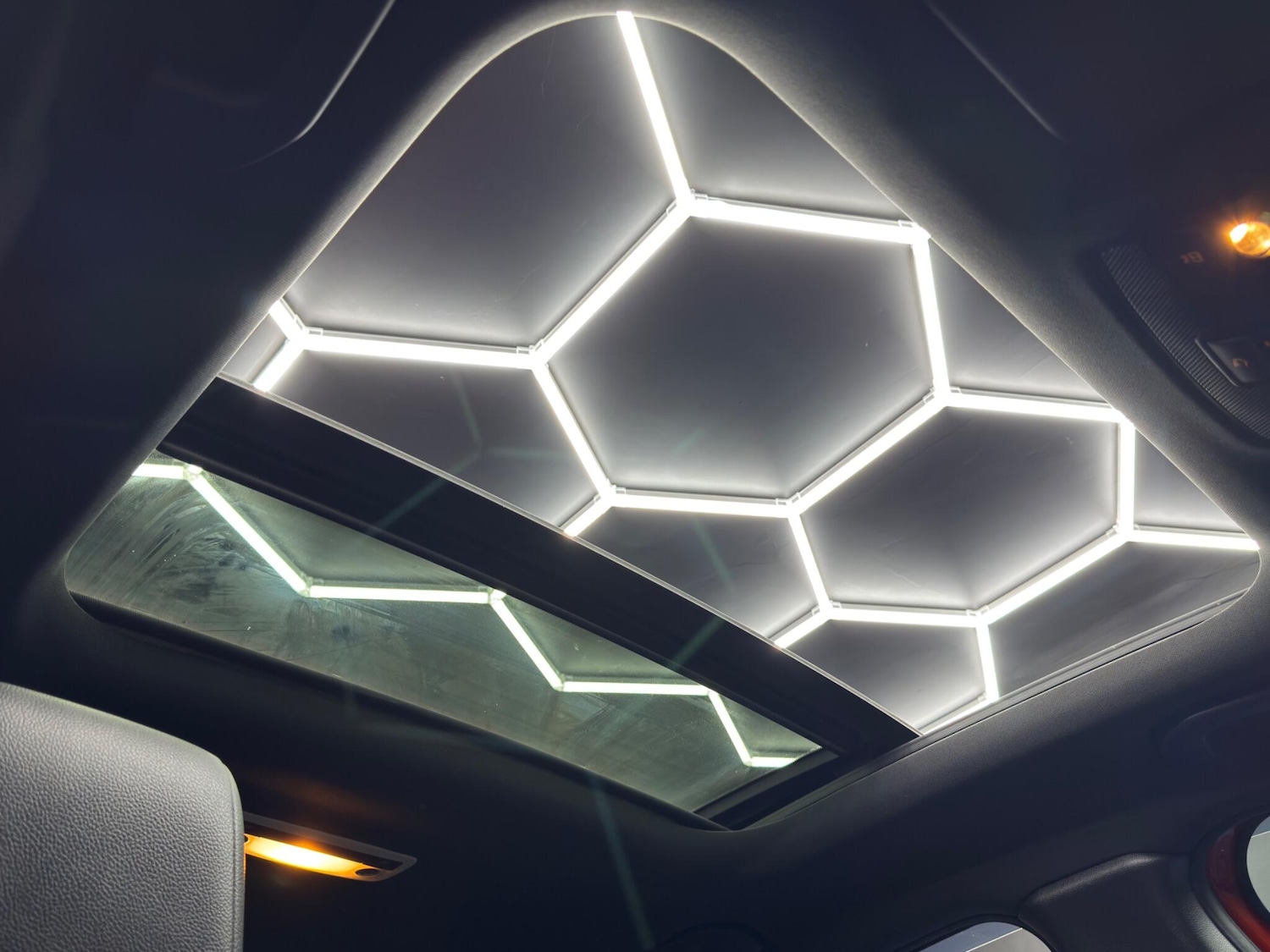 Used Mercedes-Benz A-Class 2016 for sale - 76440814: Photo 40