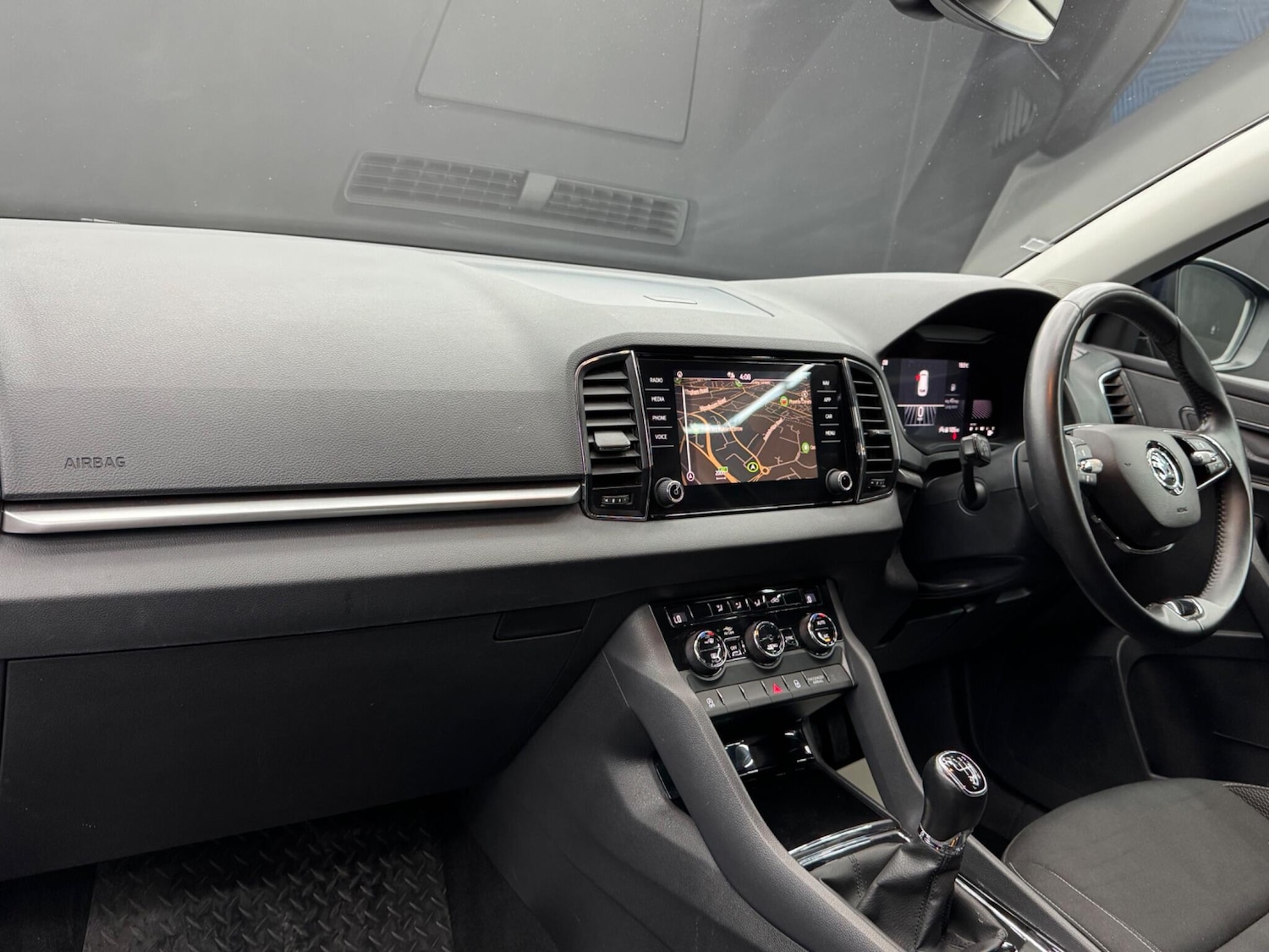 Used Skoda Karoq 2022 for sale - 76988764: Photo 11