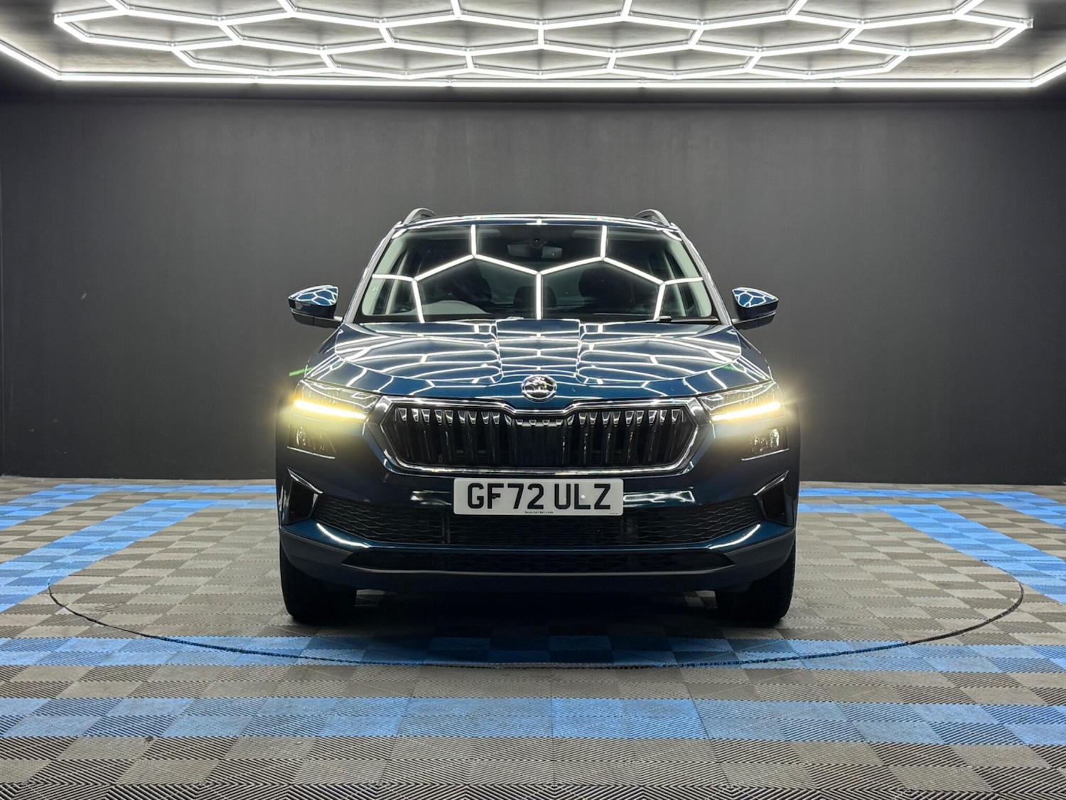 Used Skoda Karoq 2022 for sale - 76988764: Photo 2