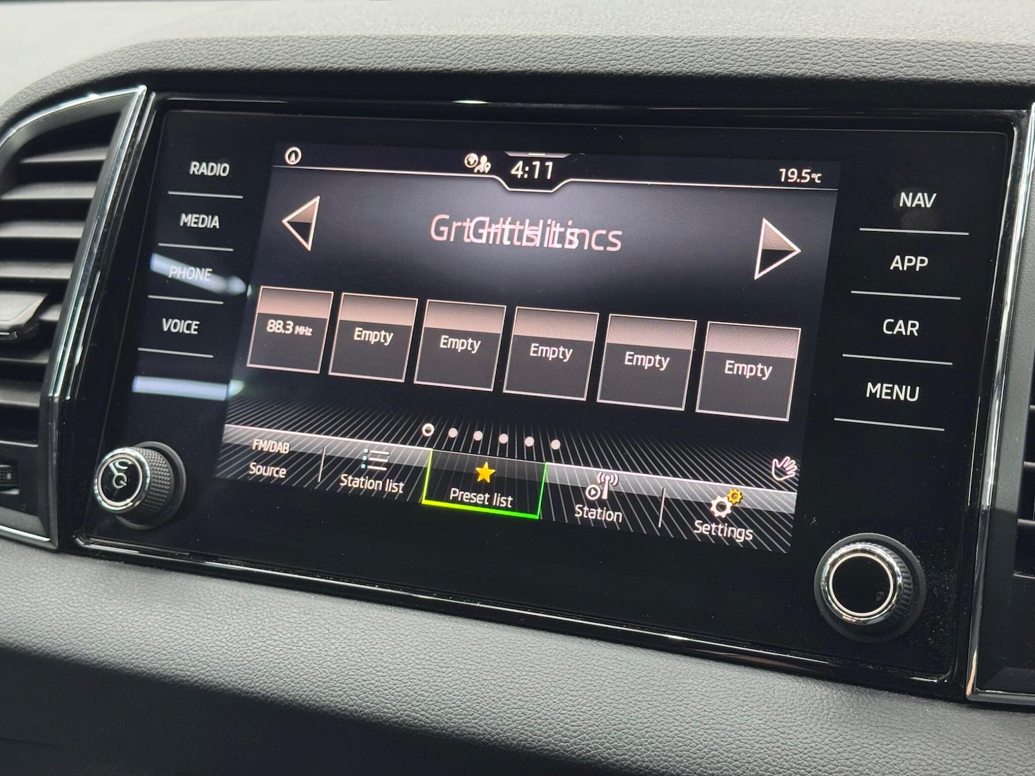 Used Skoda Karoq 2022 for sale - 76988764: Photo 32