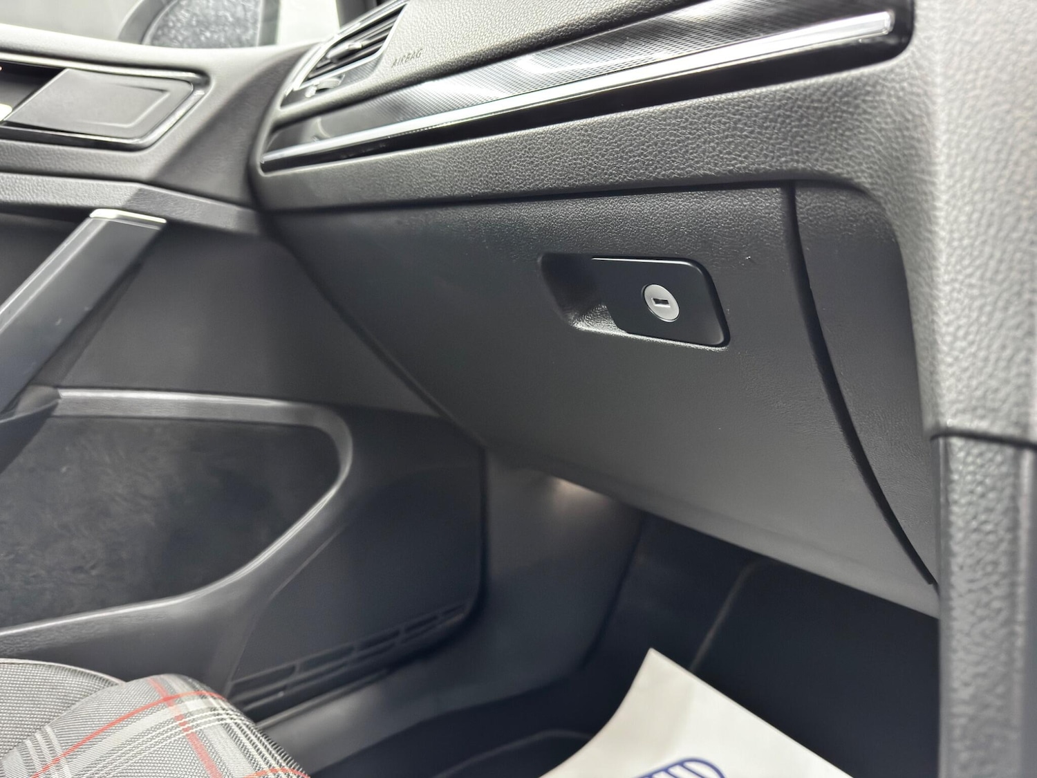 Used Volkswagen Golf 2014 for sale - 77049749: Photo 34