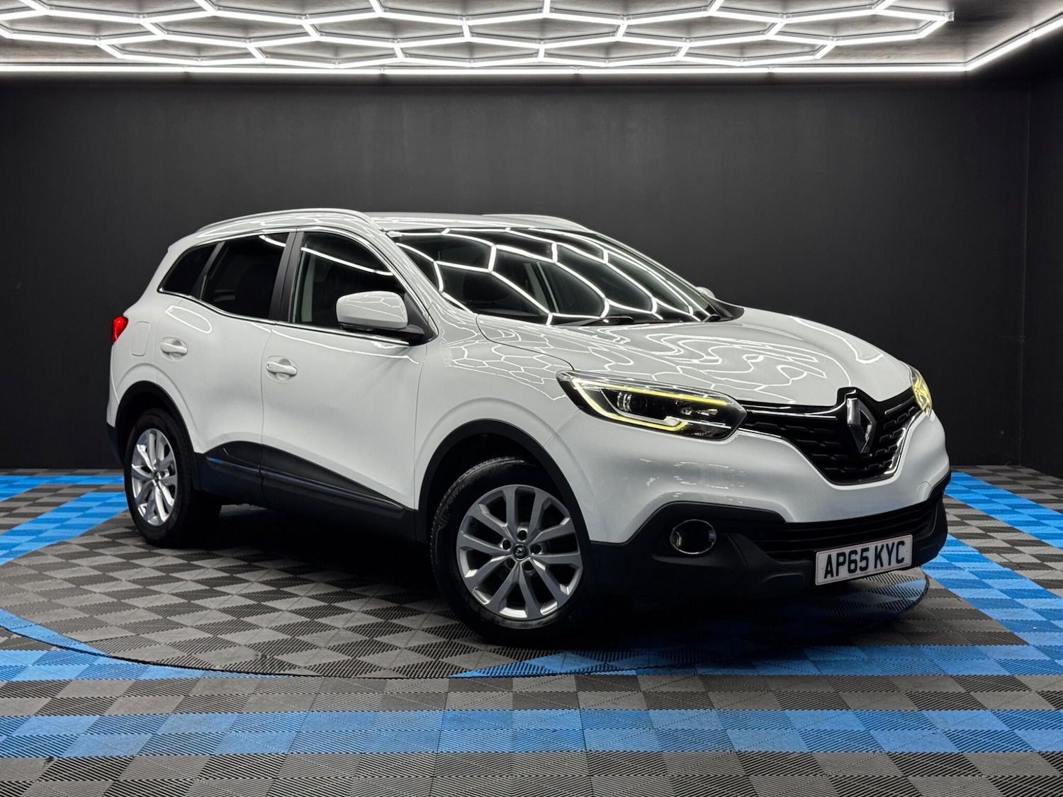Used Renault Kadjar 2016 for sale - 76727797: Photo 1