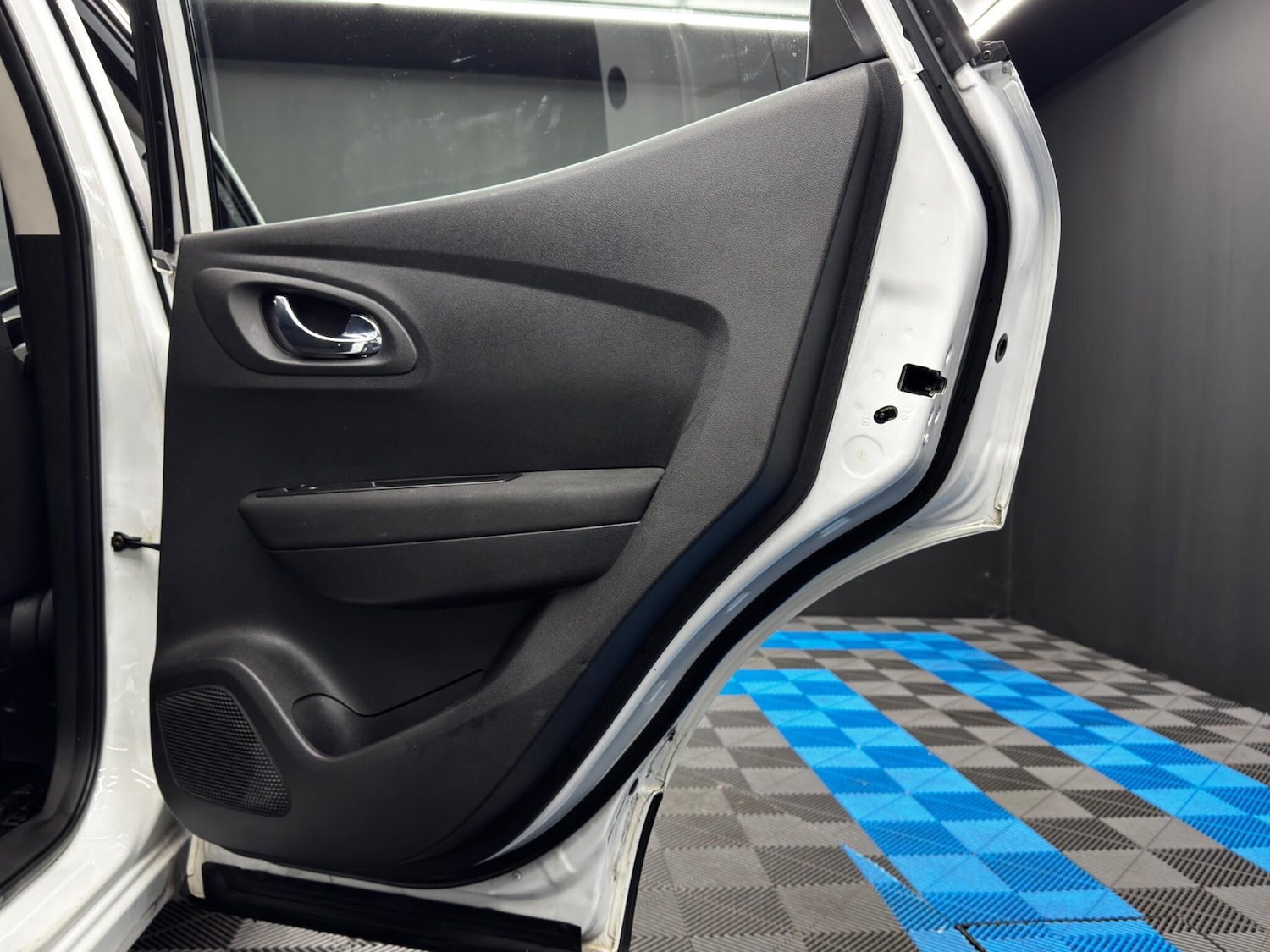 Used Renault Kadjar 2016 for sale - 76727797: Photo 40