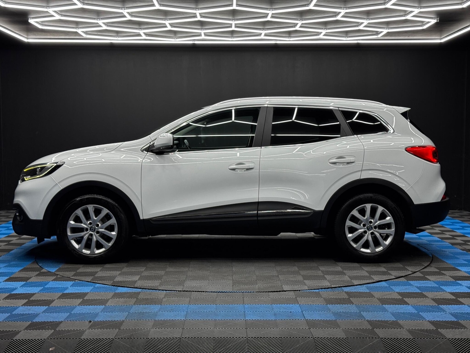 Used Renault Kadjar 2016 for sale - 76727797: Photo 8