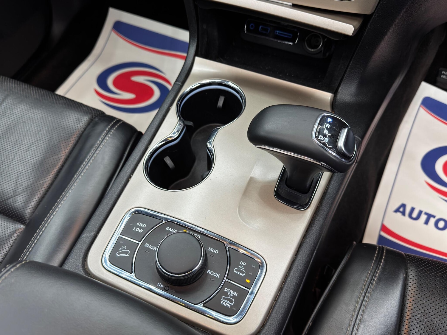 Used Jeep Grand Cherokee 2015 for sale - 76742821: Photo 25