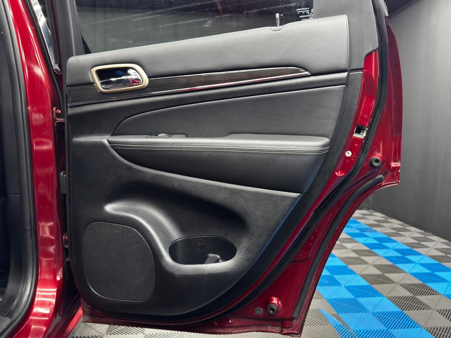 Used Jeep Grand Cherokee 2015 for sale - 76742821: Photo 43