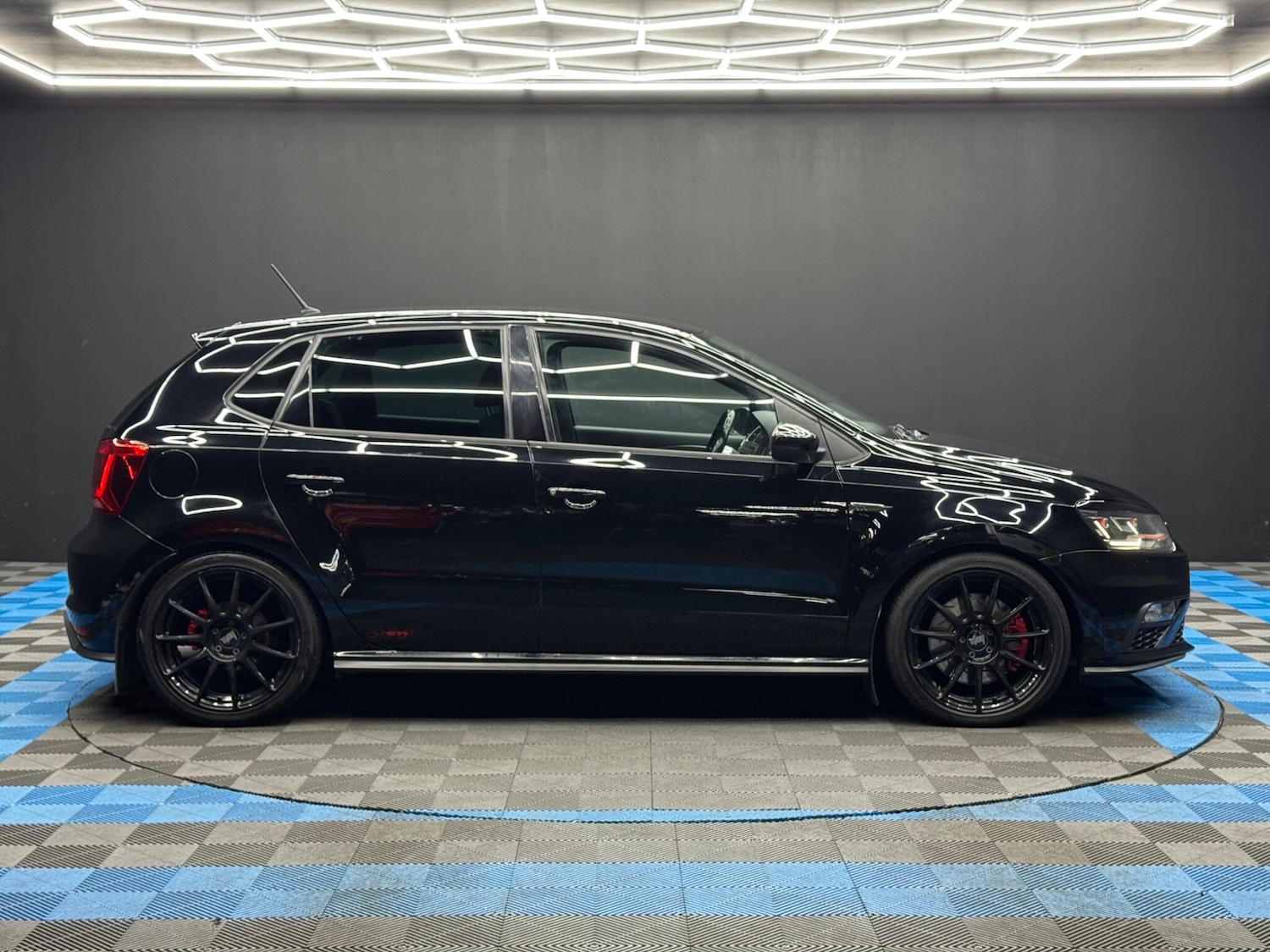 Used Volkswagen Polo 2016 for sale - 77331765: Photo 4