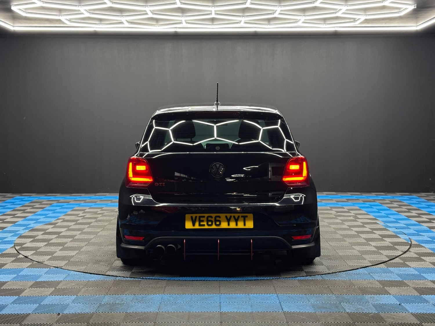 Used Volkswagen Polo 2016 for sale - 77331765: Photo 6