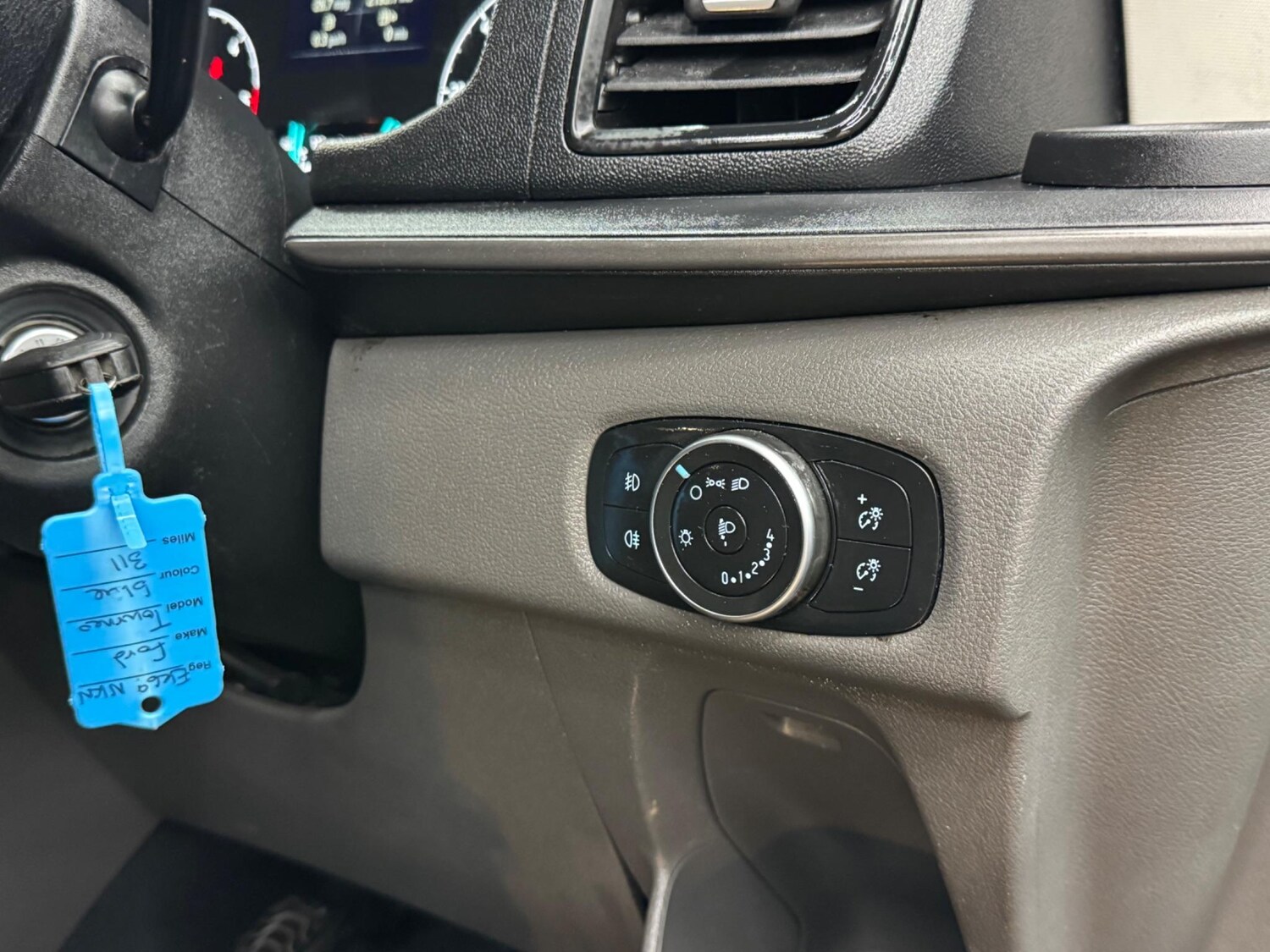 Used Ford Tourneo Custom 2020 for sale - 77683536: Photo 24