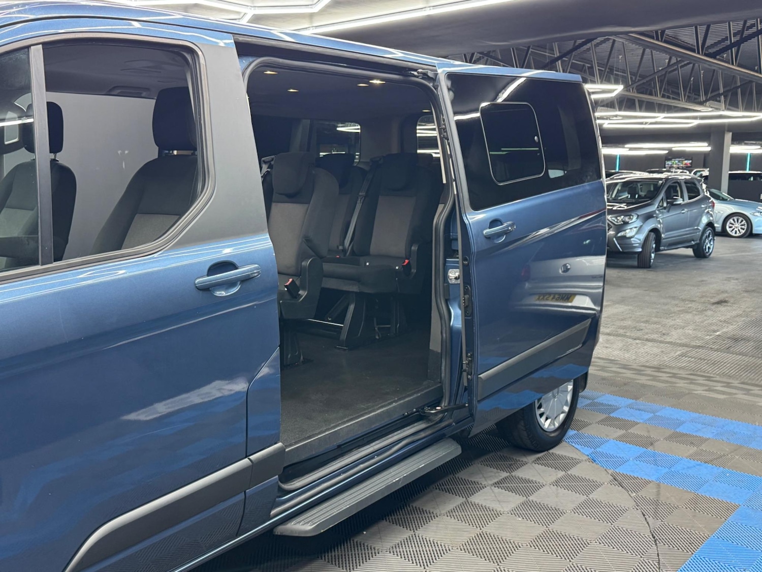 Used Ford Tourneo Custom 2020 for sale - 77683536: Photo 42