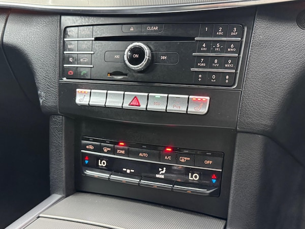 Used Mercedes-Benz E-Class 2015 for sale - 75431886: Photo 28