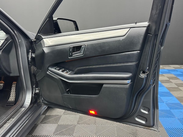Used Mercedes-Benz E-Class 2015 for sale - 75431886: Photo 38