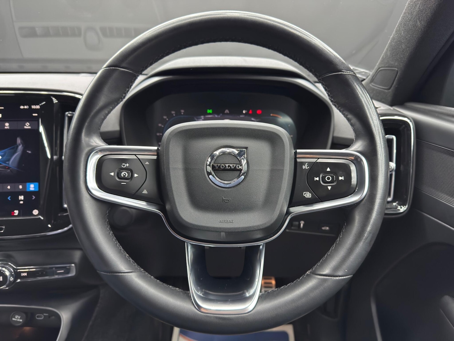 Used Volvo XC40 2021 for sale - 77376654: Photo 19