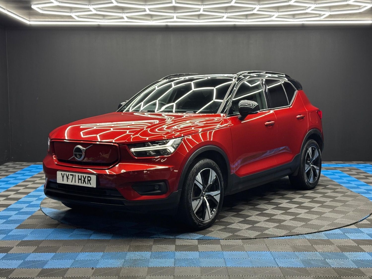 Used Volvo XC40 2021 for sale - 77376654: Photo 3