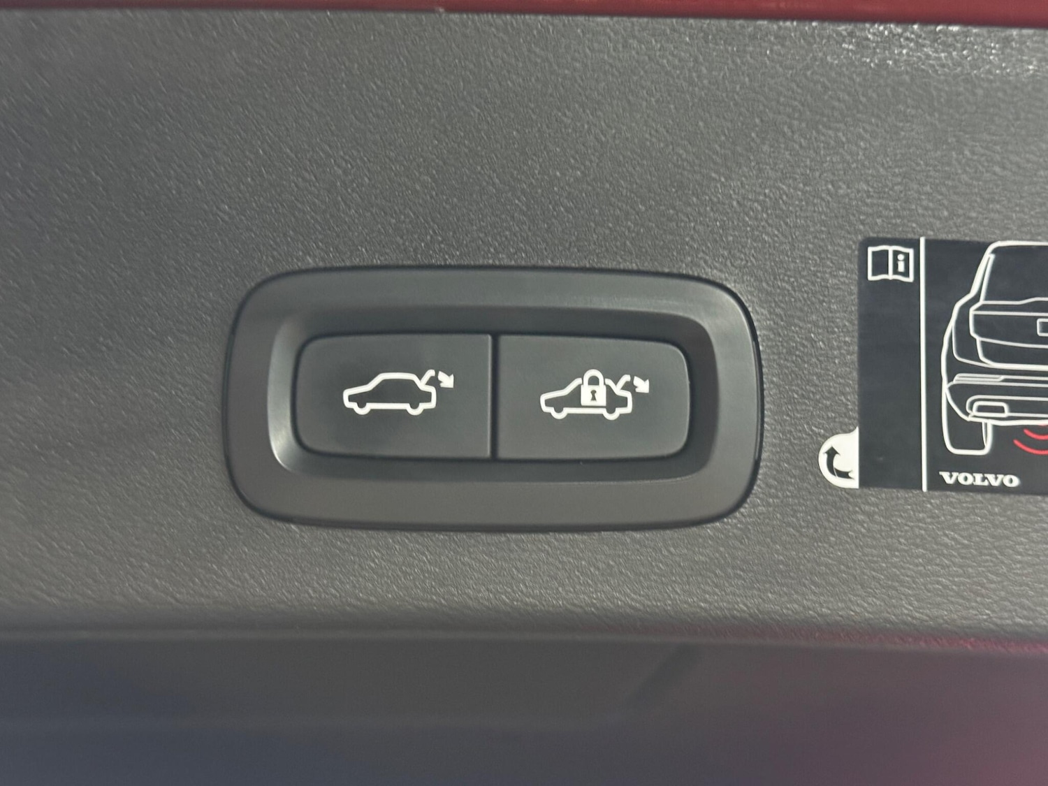 Used Volvo XC40 2021 for sale - 77376654: Photo 39