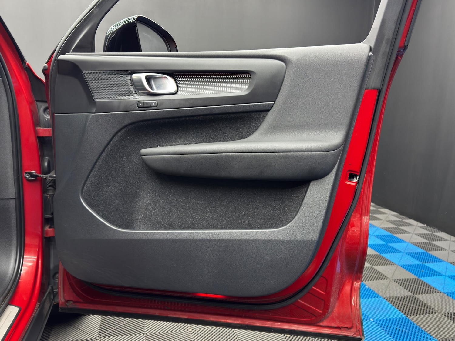 Used Volvo XC40 2021 for sale - 77376654: Photo 40