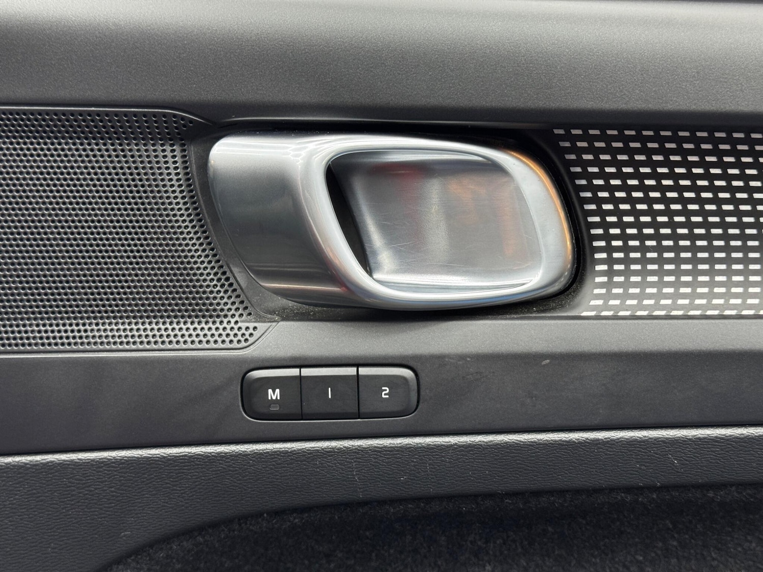 Used Volvo XC40 2021 for sale - 77376654: Photo 41