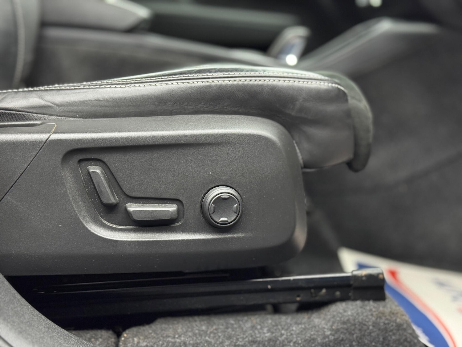 Used Volvo XC40 2021 for sale - 77376654: Photo 44