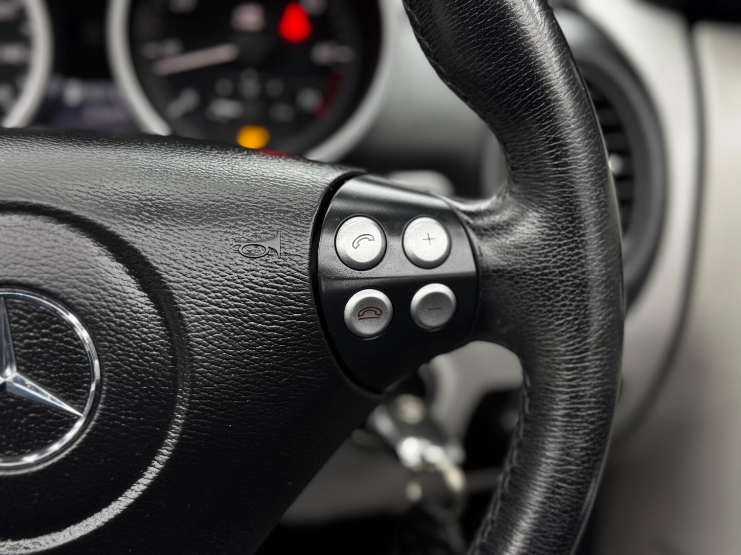 Used Mercedes-Benz SLK 2006 for sale - 76397926: Photo 18