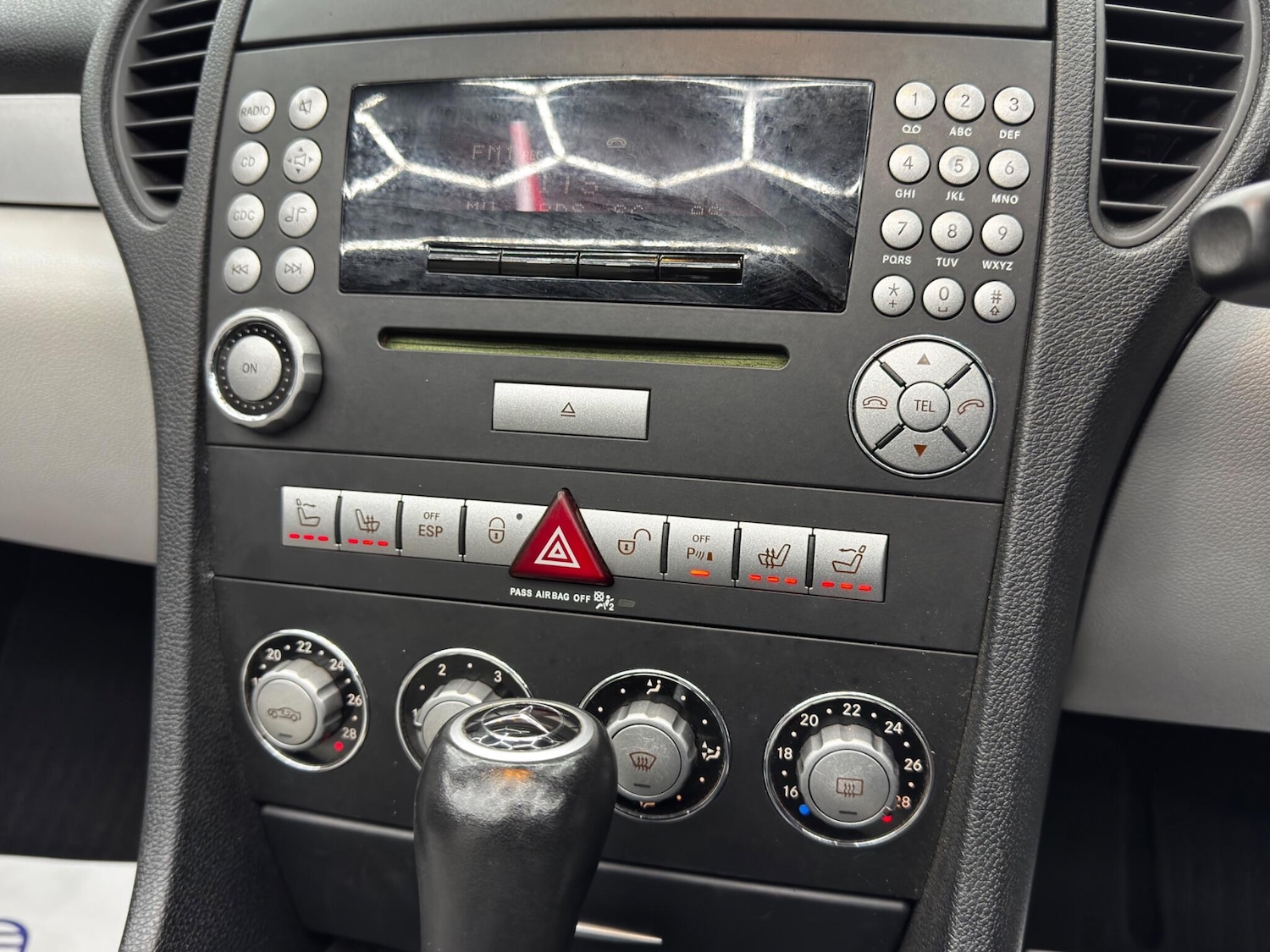 Used Mercedes-Benz SLK 2006 for sale - 76397926: Photo 23