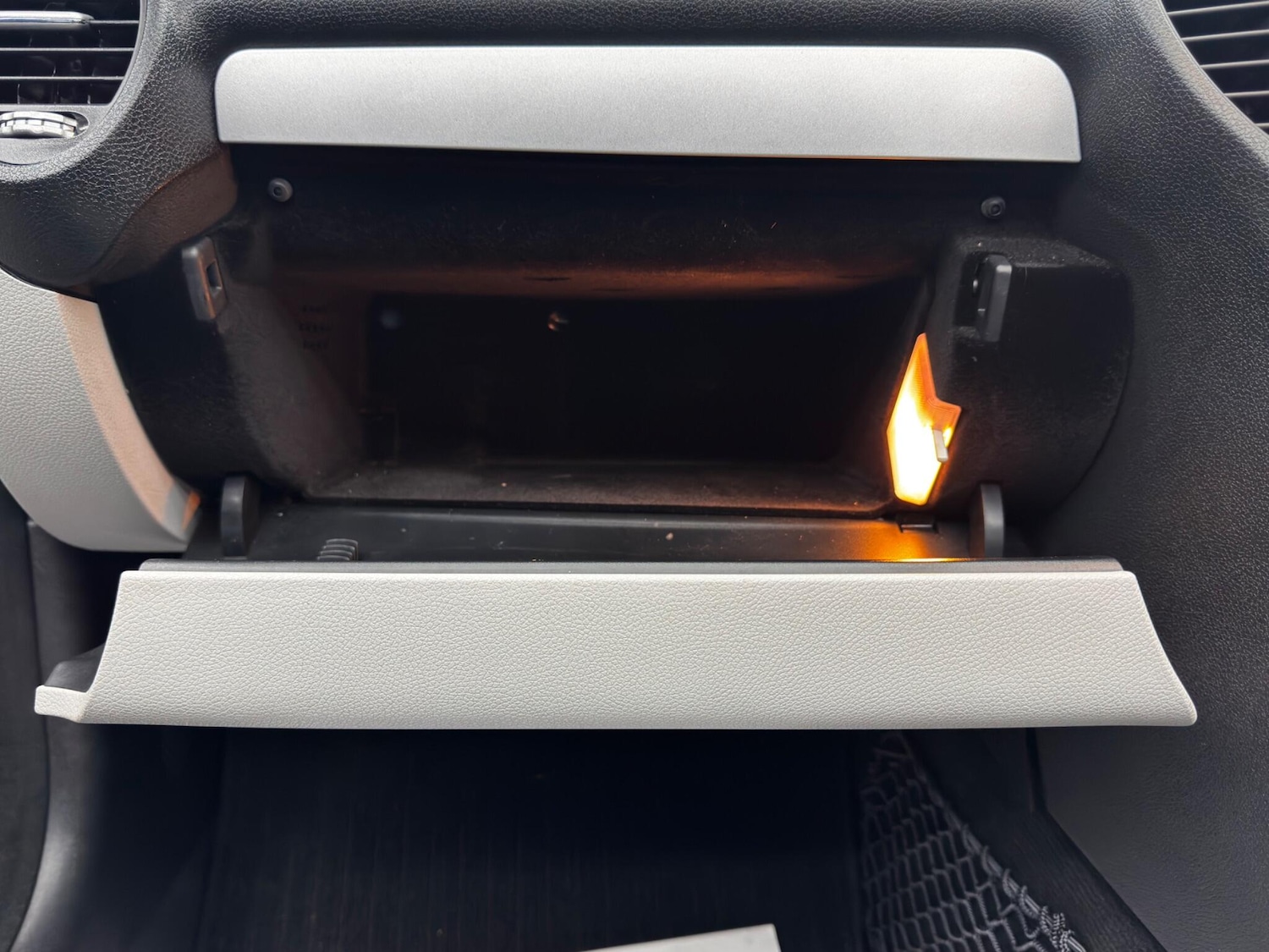 Used Mercedes-Benz SLK 2006 for sale - 76397926: Photo 27