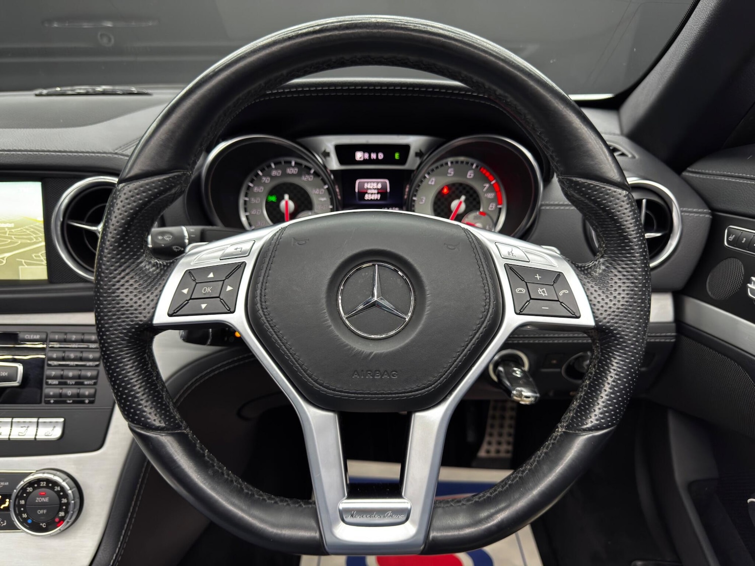 Used Mercedes-Benz SL 2014 for sale - 76472586: Photo 17