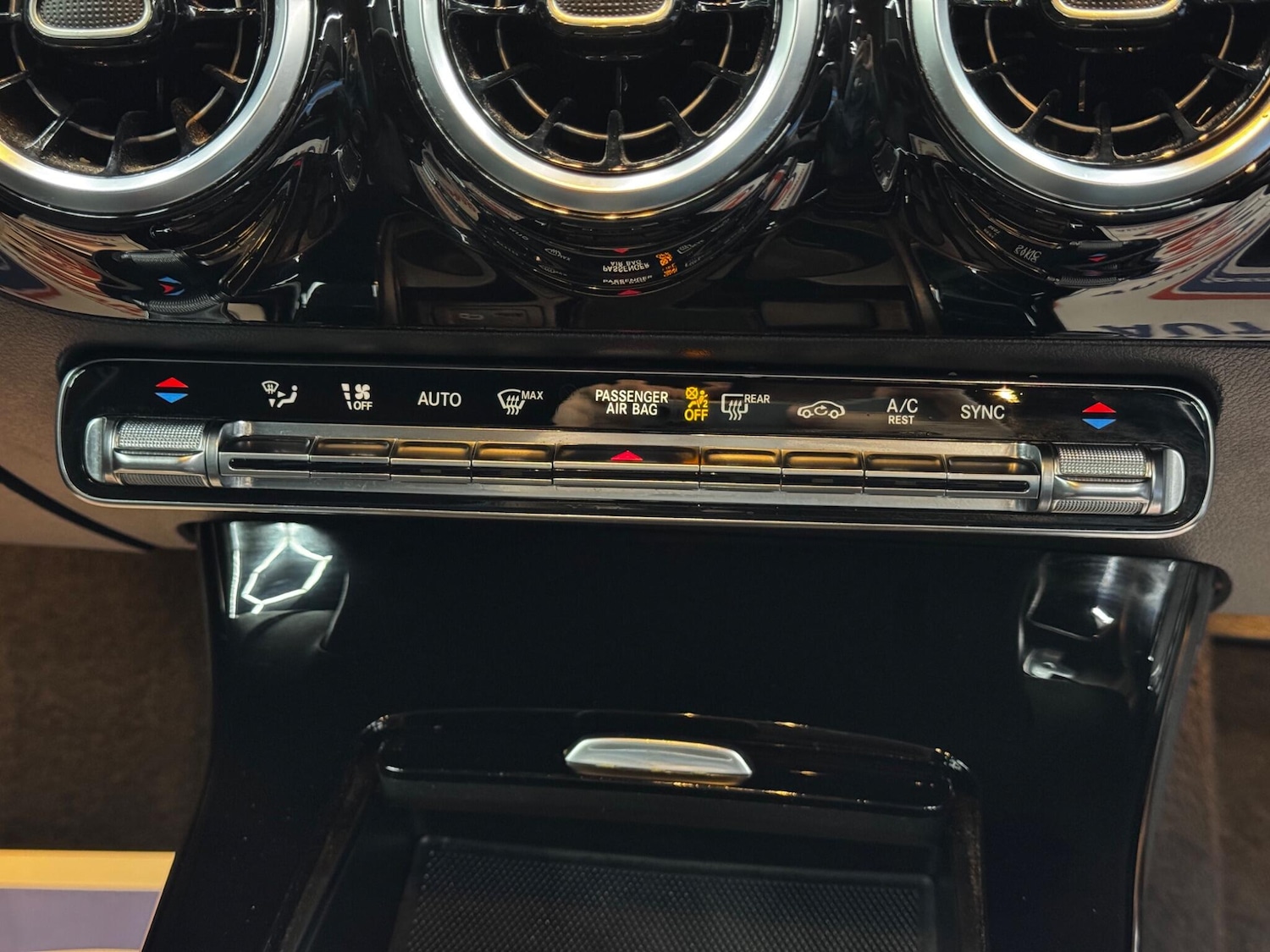 Used Mercedes-Benz A-Class for sale - 77738476: Photo 29