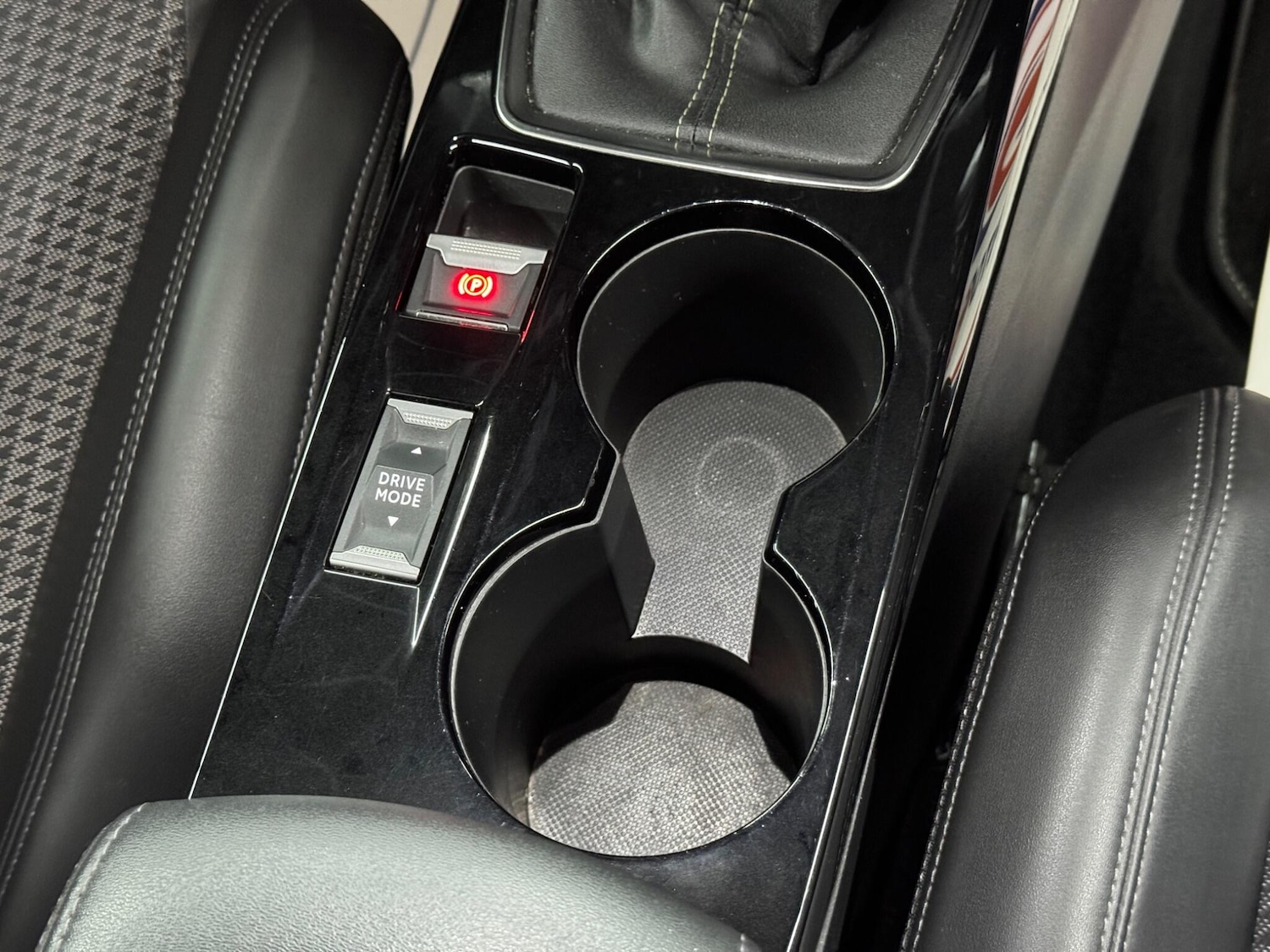 Used Peugeot 2008 for sale - 78127796: Photo 25