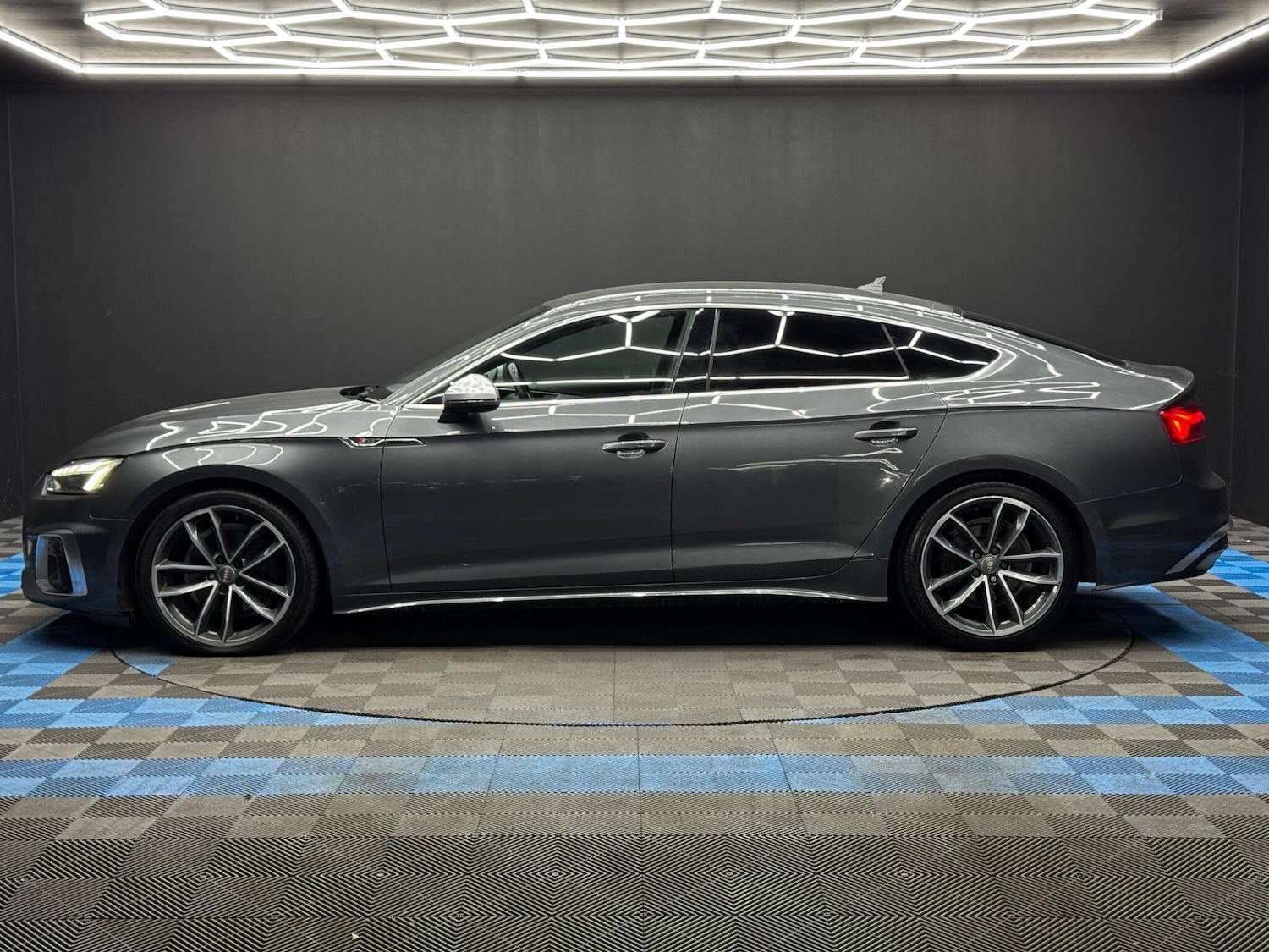 Used Audi A5 2020 for sale - 78086106: Photo 8