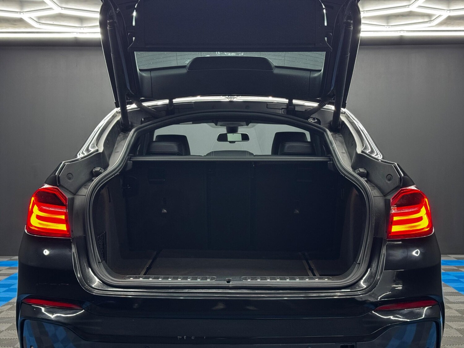 Used BMW X4 for sale - 77497118: Photo 37