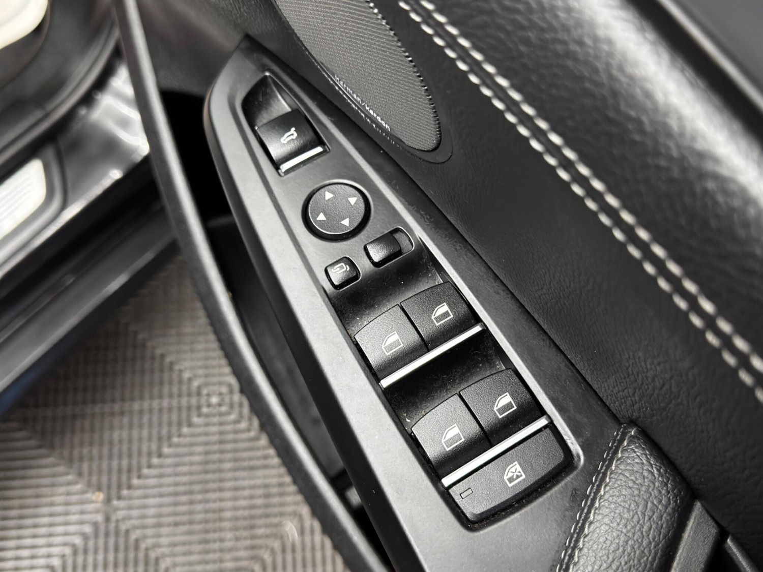 Used BMW X4 for sale - 77497118: Photo 42