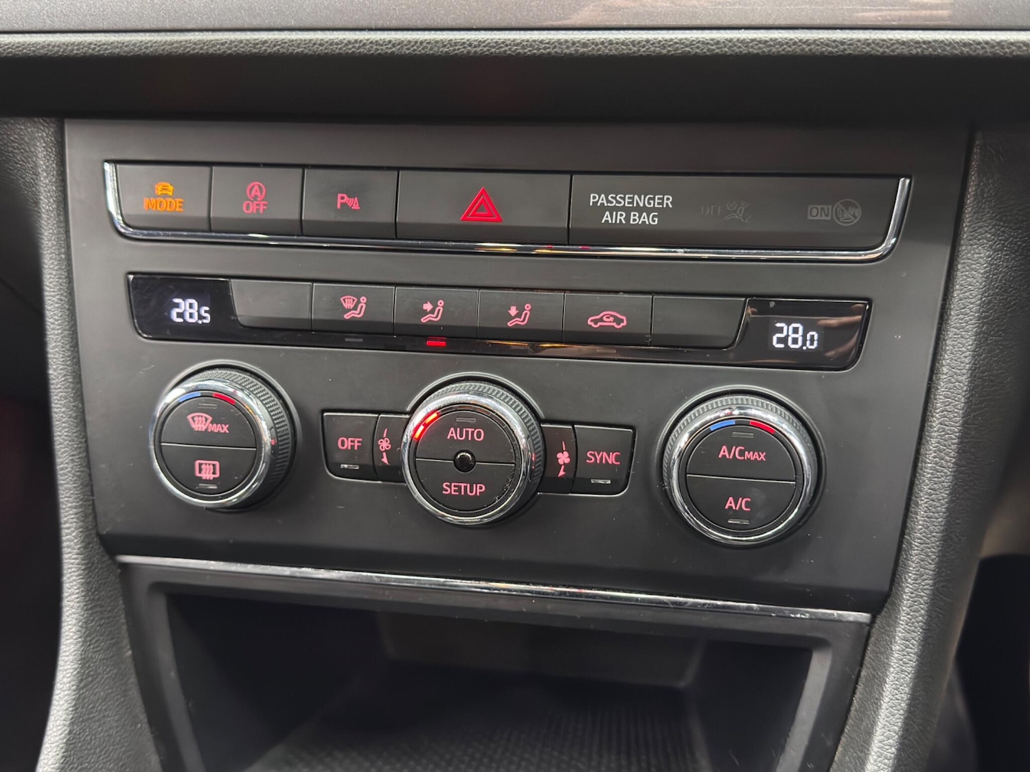 Used SEAT Leon 2015 for sale - 77143831: Photo 26