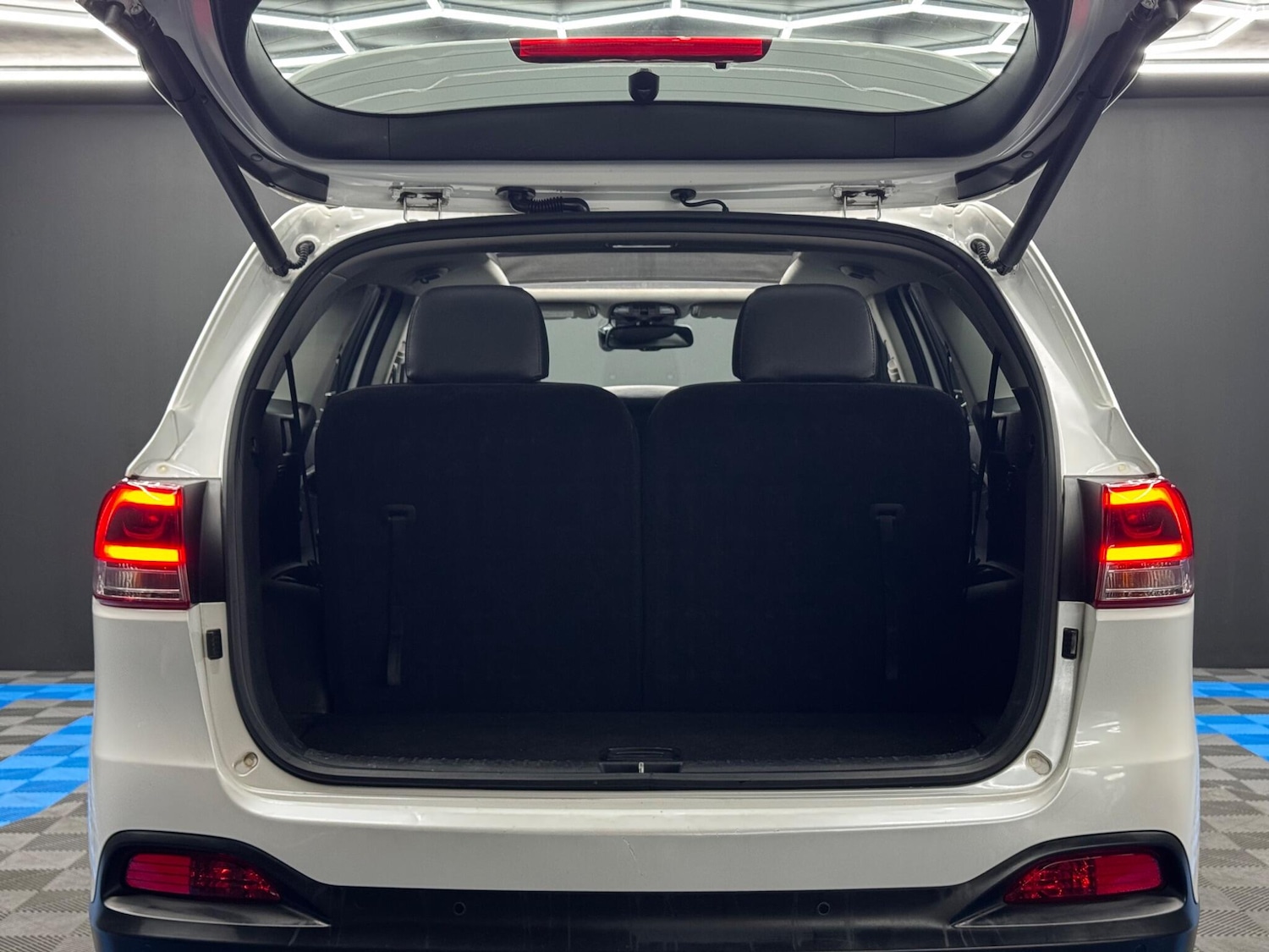 Used Kia Sorento 2015 for sale - 77175545: Photo 36